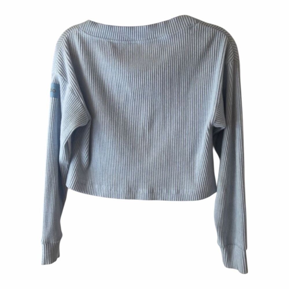 ALO Yoga Light Blue Ribbed V-Neck Sweater - Picture 2 of 7